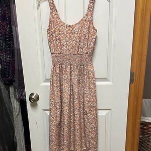 Floral Smocked Waist Midi Dress - Peach